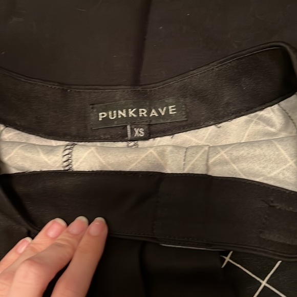 🖤 Punk Rave Skirt 🖤 - Picture 2 of 3